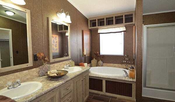 Masterpiece / Kensington 28604K Bathroom 139416