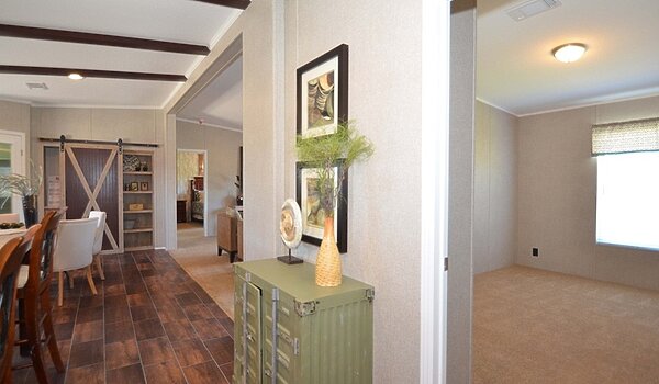 Masterpiece / Kensington 28604K Interior 139410