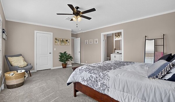 Keystone / The Magnum 76 KH32764M Bedroom 138798