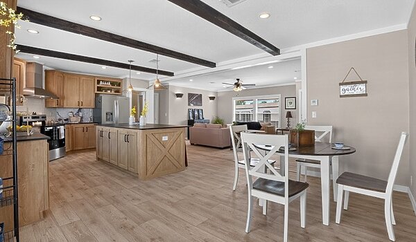 Keystone / The Magnum 76 KH32764M Kitchen 138690