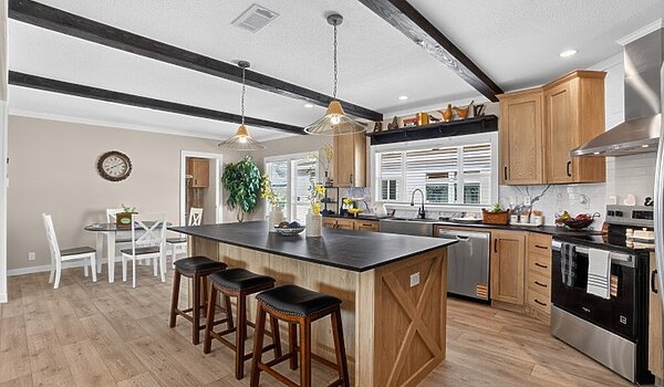 Keystone / The Magnum 76 KH32764M Kitchen 138737