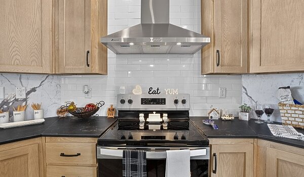 Keystone / The Magnum 76 KH32664M Kitchen 138660