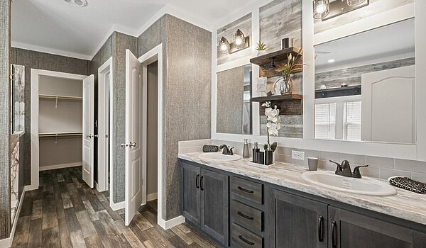 Keystone / The Palladium KH30543D Bathroom 139056