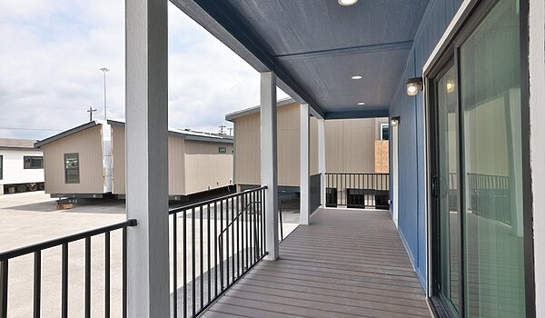 Keystone / The Palladium KH30543D Exterior 139006