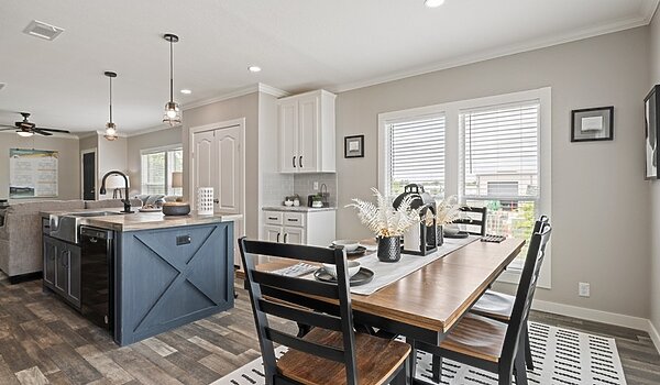 Keystone / Palladium 30704D Interior 139120