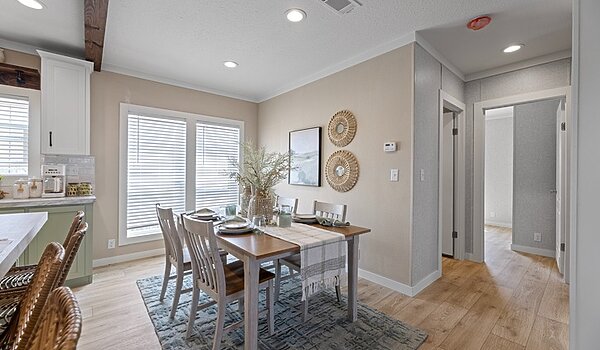 Super Saver / Sheridan 30704S Interior 139690