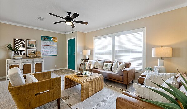Super Saver / Sheridan 28483S Interior 139602