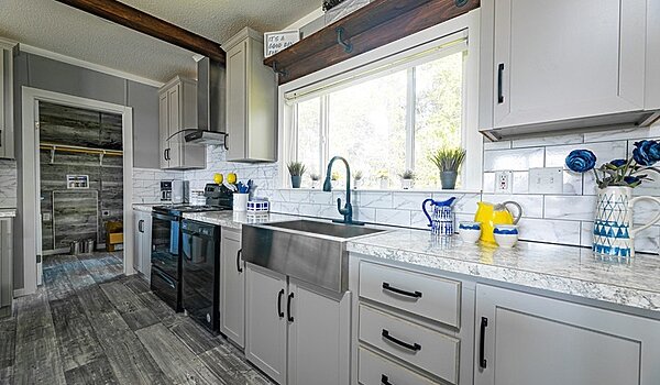 Masterpiece / Fantasy Island 28483F Kitchen 139297