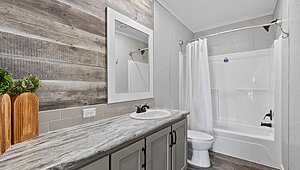Masterpiece / Fantasy Island 30543F Bathroom 139352