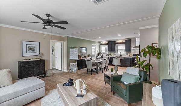 Masterpiece / Heartland 28604H Interior 139350