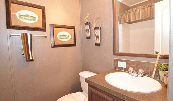 Masterpiece / Retreat 30603R Bathroom 139444