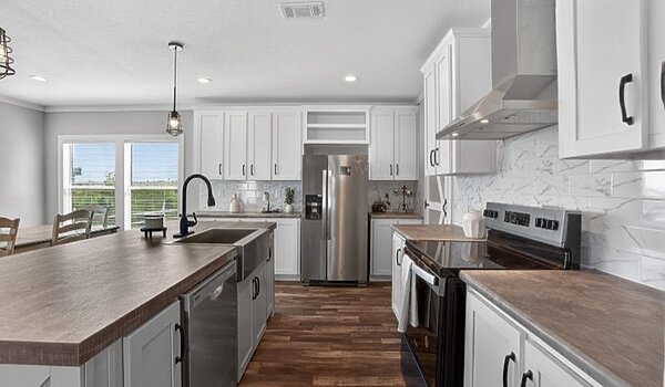 Masterpiece / Retreat 30643R Kitchen 139501