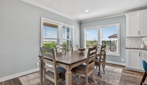 Masterpiece / Retreat 30643R Interior 139503