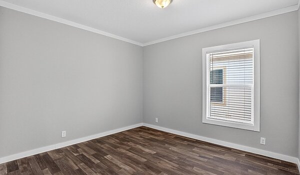 Masterpiece / Retreat 30643R Bedroom 139510