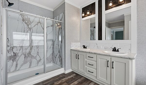 Masterpiece / Retreat 30643R Bathroom 139535