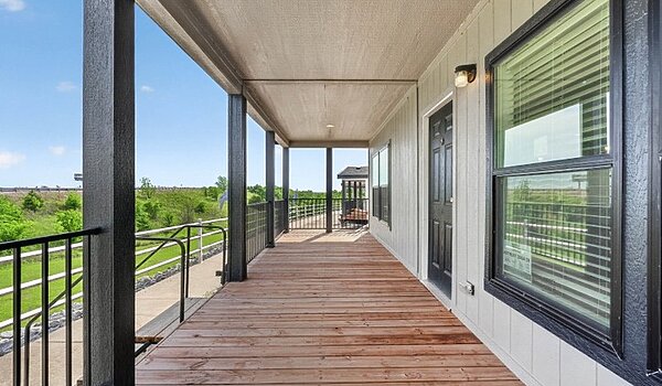 Masterpiece / Retreat 30643R Exterior 139493