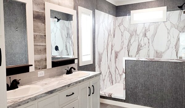 Super Saver / Homeland 30684H Interior 127123