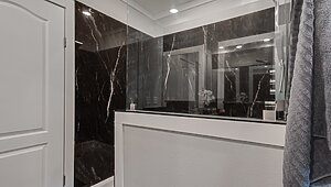 Answer House / 28724A Bathroom 150478