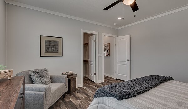 Answer House / 28724A Bedroom 150473