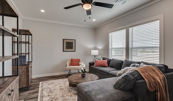 Answer House / 28724A Interior 150466