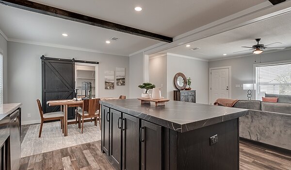 Answer House / 28604A Kitchen 138067