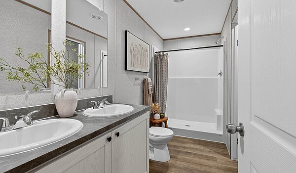 Prime Series / Grand 043 Interior 122107