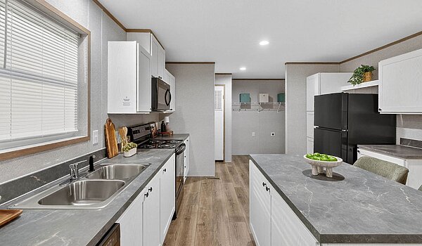 Prime Series / Grand 043 Interior 122101