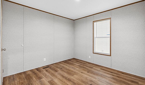 Prime Series / Grand 043 Interior 122105