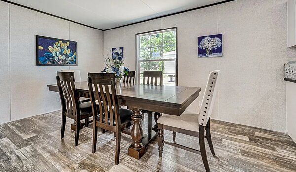 Prime Series / The Pinnacle 2876H53P01 Interior 125509