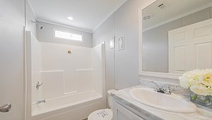 SOLD / The Iberville 1676H32001 Bathroom 60170