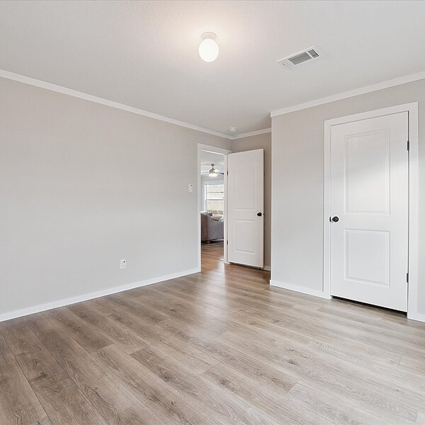 Premier / The Orleans 3276H42001 Interior 121770