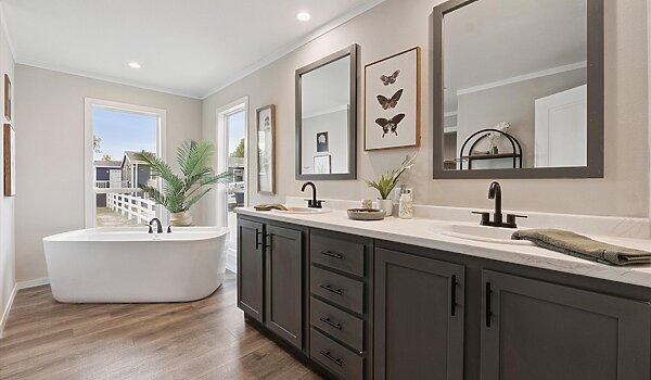 Premier / The Orleans 3276H42001 Interior 121771