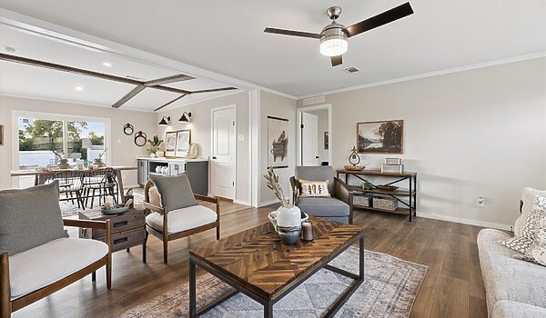 Premier / The Orleans 3276H42001 Interior 121761