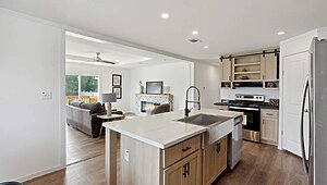 Champion Homes Collection / 0258CHTAH-2856-32111 Kitchen 113102