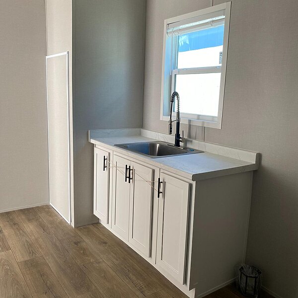 Premier / Meleck 3268H42483 Interior 121430