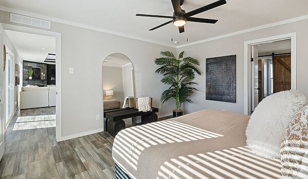 Premier / Sazerac 3264H32345 Interior 123477