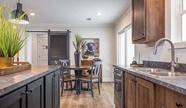 Tempo / Lean on Me TMI28563BH Interior 117424