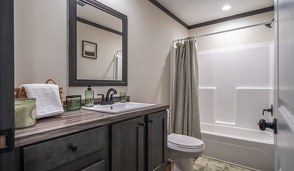 The Boujee / Baby Boujee 44BOU16723AH Interior 118352