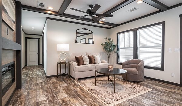 The Boujee / Baby Boujee 44BOU16723AH Interior 118345