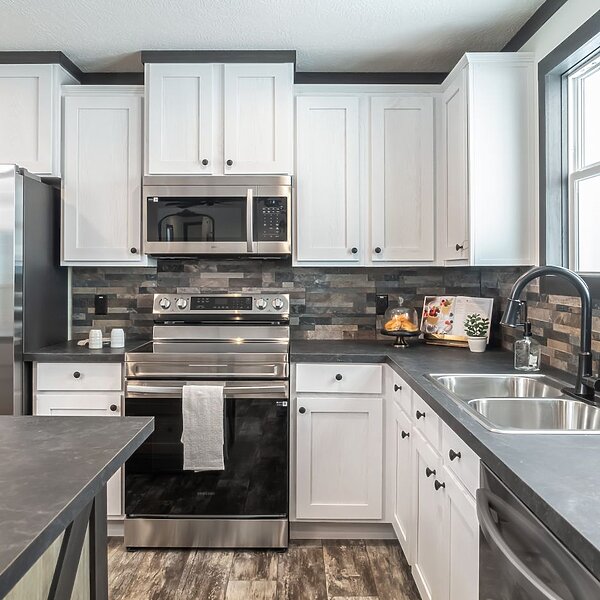 The Boujee / Baby Boujee 44BOU16723AH Interior 118347