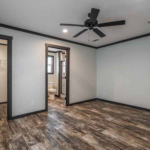 The Boujee / Baby Boujee 44BOU16723AH Interior 118349