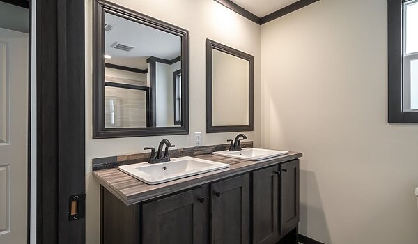 The Boujee / Baby Boujee 44BOU16723AH Interior 118350