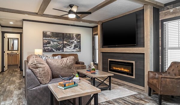 The Boujee / The Boujee Lux 44BOU32724AH Interior 118331
