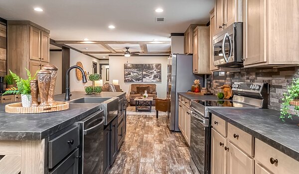 The Boujee / The Boujee Lux 44BOU32724AH Interior 118333