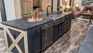 The Boujee / The Boujee Lux 44BOU32724AH Interior 118335
