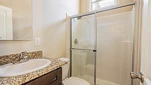Grand Teton / Model A Bathroom 75552