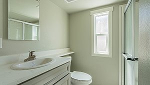 Grand Teton / Model C - Lofted Bathroom 75538