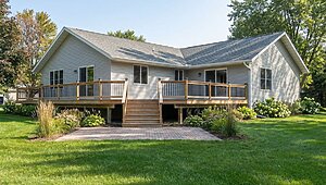 Cottage / 2040 Lakewood Exterior 55394