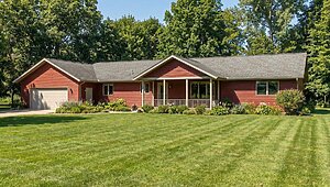 Ranch / 2320 Brookdale Exterior 58184