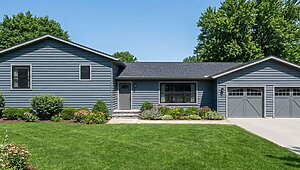 Ranch / 2430 Tri-Level Exterior 130665